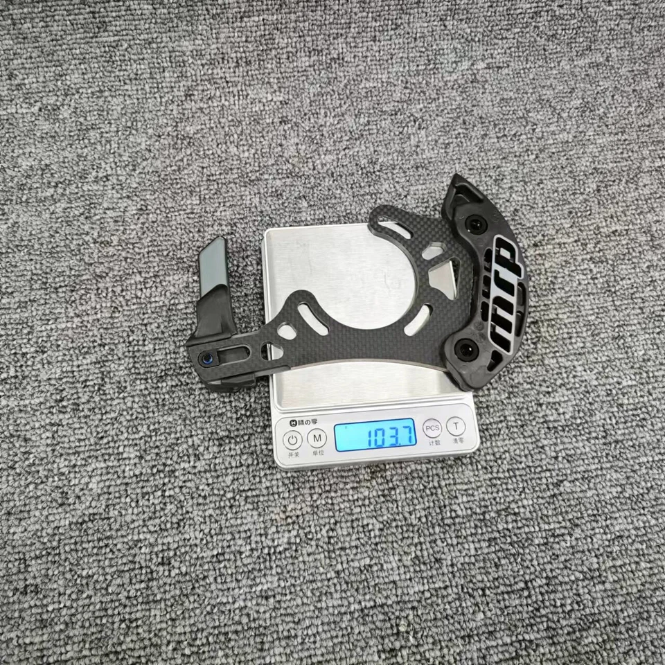 MRP AMG V2 MR-20-21-506 32-38T ISCG-05 55 CARBON CHAINGUIDES Chain Guide - Image 1 of 4