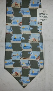 NWT Banana Republic Beach Chair Sailboat Theme Print 100% Silk Mens Necktie Tie - Picture 1 of 6