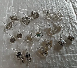 Fun Fashion Jewelry 9pr Misc French Wire Silvertone Pierced Earrings Lot of 9 - Foto 1 di 12