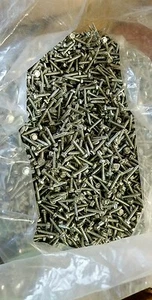 Viti lamiera testa rondella esagonale Unsi 410ss zinco 8.000 pezzi 8 x 7/8 - Foto 1 di 4