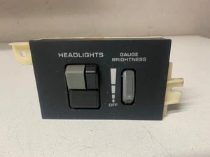 Interruptor atenuador de tablero de faros Pontiac Bonneville 90 91 - Imagen 1 de 3