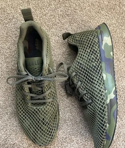 Tenis NOBULL Verde Malla Camuflados Parte Inferior Con Cordones M10 W11.5 - Imagen 1 de 7