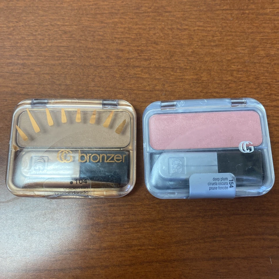 COVERGIRL Cheekers Bronzer 104 GOLDEN TAN NOB + Cheeker 154 - Image 1 of 3