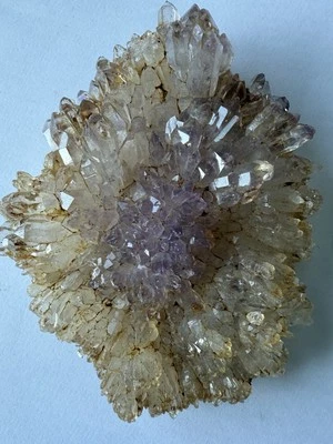 670 Ct Natural Amethyst Crystal Cluster - Image 1 of 4