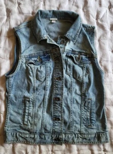 Merona Denim Jean Vest Button Up Size Medium - Picture 1 of 8