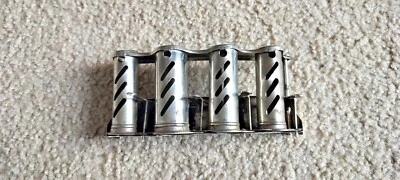 Dispensador cambiador de monedas de cinturón de metal de vendedor ambulante vintage, las 4 monedas funcionan Foto 1 de 4