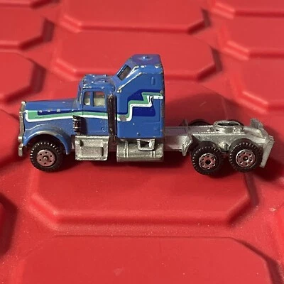 Camión semi tractor Yatming Kenworth Conv W900 Aerodyne cabina azul dañado de colección Foto 1 de 4