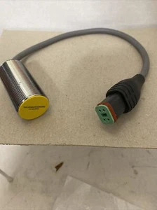 Turck Type I-1-36-5796 | Proximity Switch Ident-No T1711195 | 10-30 VDC 500mA - Picture 1 of 4