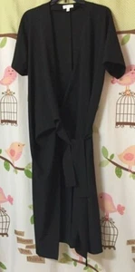 MUJER PRÓLOGO NEGRO CÓMODO MANGA CORTA NEGRO BATA TRANSPIRABLE CON CORBATA LATERAL - Imagen 1 de 3