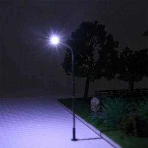 Modelleisenbahn Eisenbahn Lampe Post Straße weiße Lichter LED 10X - HO - Bild 1 von 7