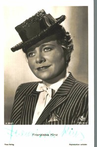 Franziska Kinz Original Signature On Ross Card No. 7631