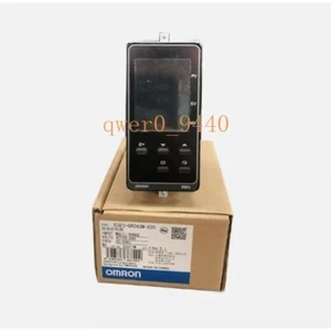1PC New Omron E5EC-QR2ASM-820 100-240VAC Temperature Controller Free Shipping - Picture 1 of 4