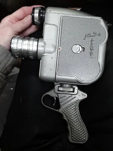 Braun Nizo Allmat 8 Mod 2 w/Angenieux Lens & nizo 58 handle - Picture 1 of 8