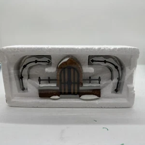 Department 56 Heritage Village Collection Church Yard Gate and Fence 5806-8 Box - Picture 1 of 6