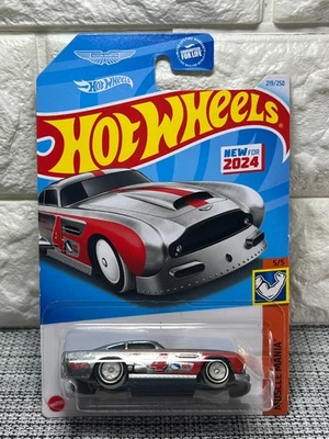 Hot Wheels Muscle Mania 5/5 Aston Martin DB4GT High-Speed Edition 219/250 Silver - Image 1 of 4