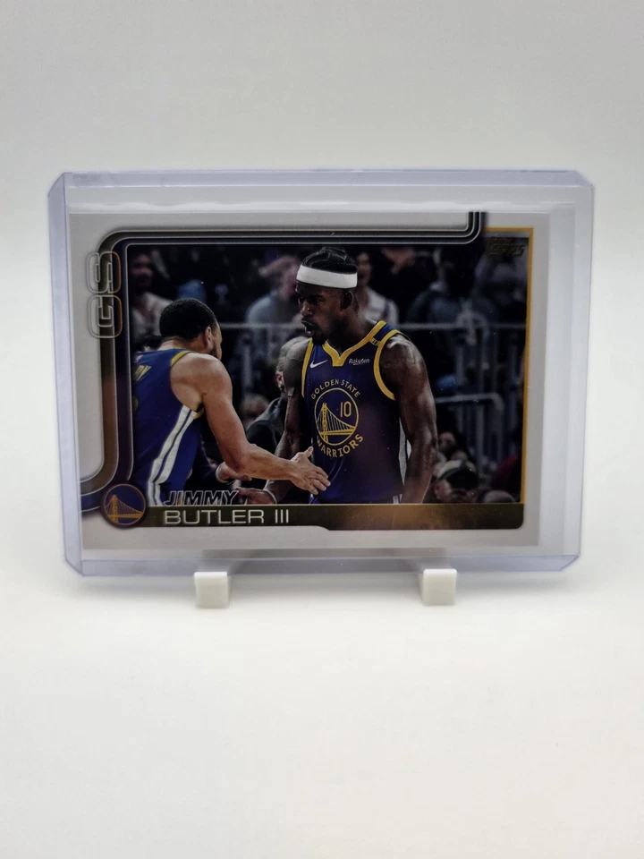 2025 Topps Flagship - Jimmy Butler III #136 Gold Mirror Variation SSP Foto 1 de 2