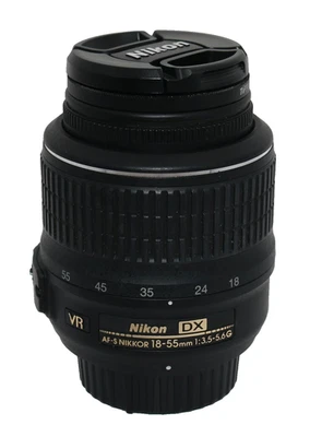 Nikon AF-S DX Nikkor 18-55mm f/3.5-5.6G VR Lens – Excellent w/ Caps & Filter - Image 1 of 4