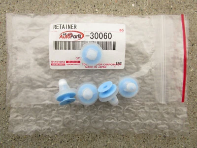 81-89 TOYOTA LAND CRUISER FJ60 INTERIOR DOOR PANEL TRIM RETAINER CLIP QTY 5 NEW - Image 1 of 2