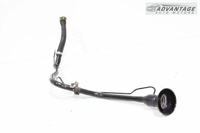 Nissan Máxima 2016-2021 tracción delantera 3,5 L tanque de combustible trasero tubo de manguera de cuello de llenado OEM Foto 1 de 4