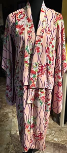 Handmade Silk Floral Kimono Pinks Reds Purple size S/M Japan Traditional - Picture 1 of 18