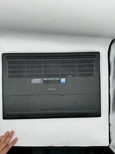 DELL PRECISION 7730 16GB RAM 1TB SSD - Picture 1 of 7