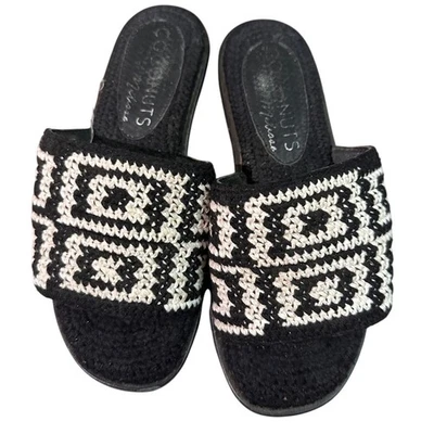 Coconuts by Matisse black and cram crochet sandals size 6 - Image 1 of 4