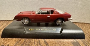 Signature Models 1963 Studebaker Avanti Scale: 1:18 die-cast model car Rust Red - Picture 1 of 5
