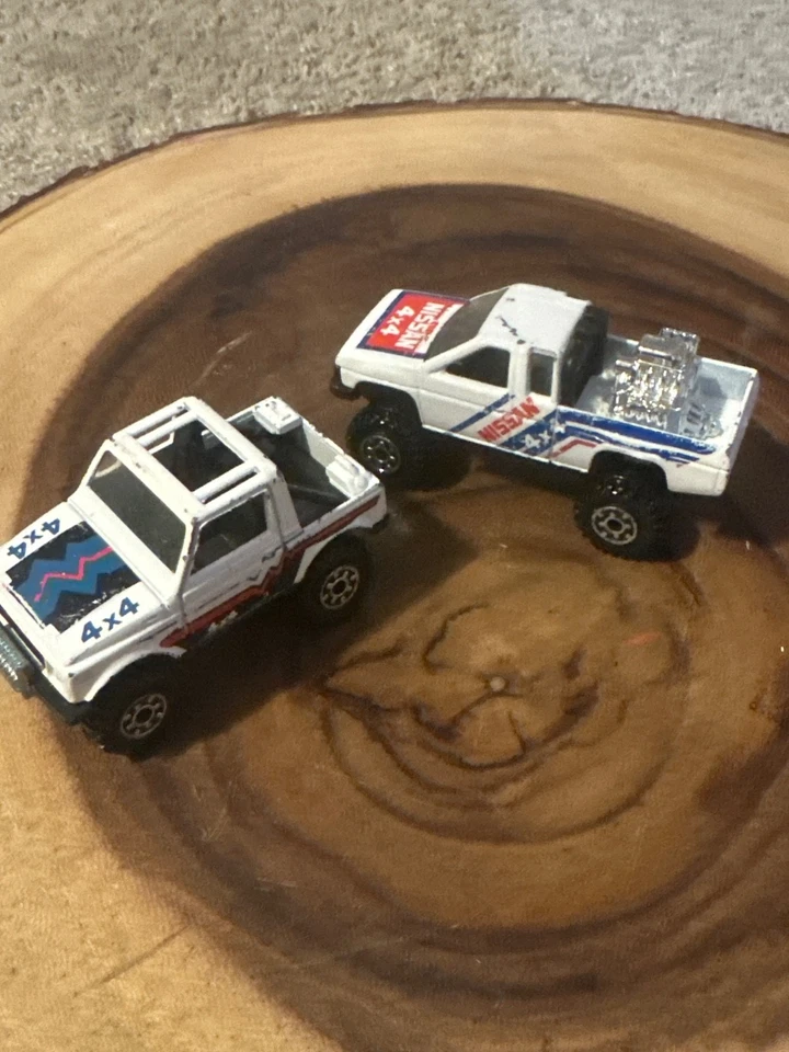 Hot Wheels Street Roader SUZUKI SAMURAI Tracker 4X4 como en la foto suelto sin paquete Foto 1 de 4