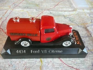 FORD V 8 Citerne Pompiers Beverly Hills 1936 SOLIDO 1/43 en boite - Picture 1 of 2