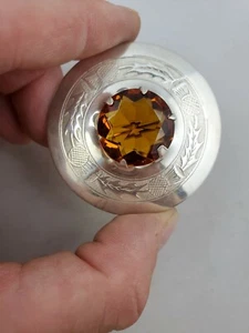 Sterling Silver Citrine Thistle Kilt Brooch Pin Great Britain 50mm 2" 21 Grams - Picture 1 of 9