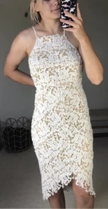 lulus spitzen neckholder kleid - Bild 1 von 5