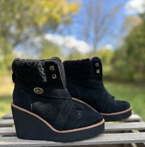Coach Womens Kenna Wedge Suede Outer Fleece Lined Platform Booties Size 6.5 Snow - Picture 1 of 14