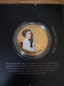 Moneta commemorativa Principessa Leia placcata oro 24 carati Star Wars - Foto 1 di 1