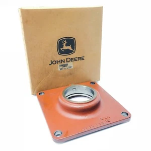John Deere 4056127 Adapter - Picture 1 of 3