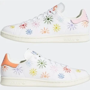 Adidas Stan Smith Pride UK SIZE 9 US 9.5 RARE BRAND NEW With Box And Tags - Picture 1 of 8