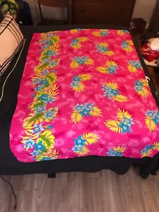 Weißer Hirsch rosa & blau Blumen Damen Sarong Halstuch Strand Cover Up Pareo - Bild 1 von 7