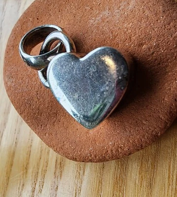 Colgante de plata de ley 925 Silpada gota hinchada corazón grueso Ag 2269 Foto 1 de 4