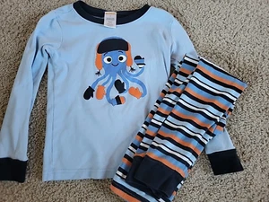 Boys Gymboree pajama set. Winter Octopus design with striped long pants - Picture 1 of 2