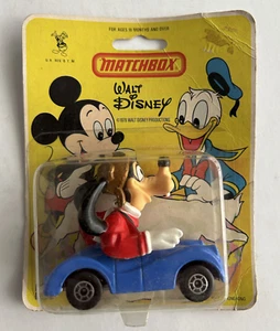 Vintage 1979 Matchbox Walt Disney Pippo Cappello Verde Blu Roadster Auto Sigillato - Foto 1 di 6