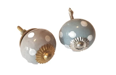 2 Möbelknöpfe Möbelgriffe Knöpfe Porzellan Handarbeit -Indien Grau-Blau Punkte - Bild 1 von 4