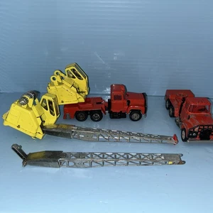 2 grúas vintage Corgi Major Mack Priestman # 1154 1:43 para piezas o reparación B566 - Imagen 1 de 16