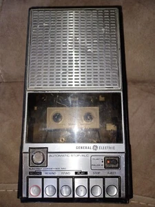 General Electric 3-5105 Portable Cassette Tape Recorder - Picture 1 of 5