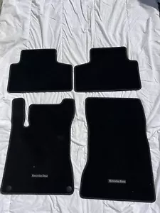 Clean Black INTERIOR FLOOR RUG MAT CARPET SET MERCEDES Benz W177 A220 OEM 7c70 - Picture 1 of 11