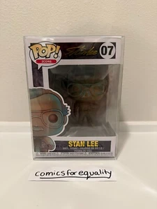 Stan Lee 07 ~ Funko Pop Icons ~ Patina ~ New w/ Protector - Picture 1 of 7