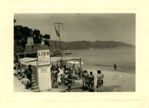 France/Algeria Philipeville Skikda Lido Palace Showers Beach Photo snapshot 1957 - Imagen 1 de 3