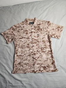 TacHuntFish AOR1 Mojito Digital Camo Button Up Shirt Mens Sz Medium Athletic NEW - Picture 1 of 8