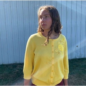 CJ Banks Cardigan Sweater Women's Size XL Yellow Floral Embroidered New Spring - Picture 1 of 17