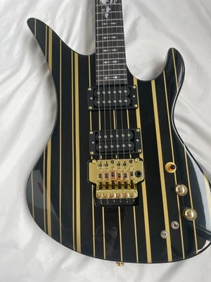 Guitarra Eléctrica Personalizada Synyster Gates Rayas Negras Doradas Pastillas HH 6 Cuerdas Foto 1 de 4