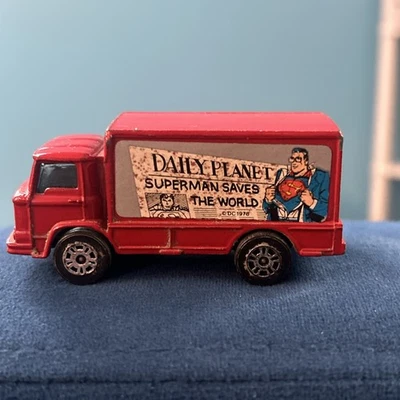 VINTAGE CORGI JUNIORS JR SUPERMAN RED DAILY PLANET LEYLAND TRUCK 1/64 ENGLAND - Image 1 of 4