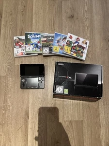 Nintendo 3DS Handheld-Spielkonsole - Kosmos Schwarz Ovp Plus 5 Spiele - Bild 1 von 21